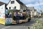 Festwagen beim Heimatumzug